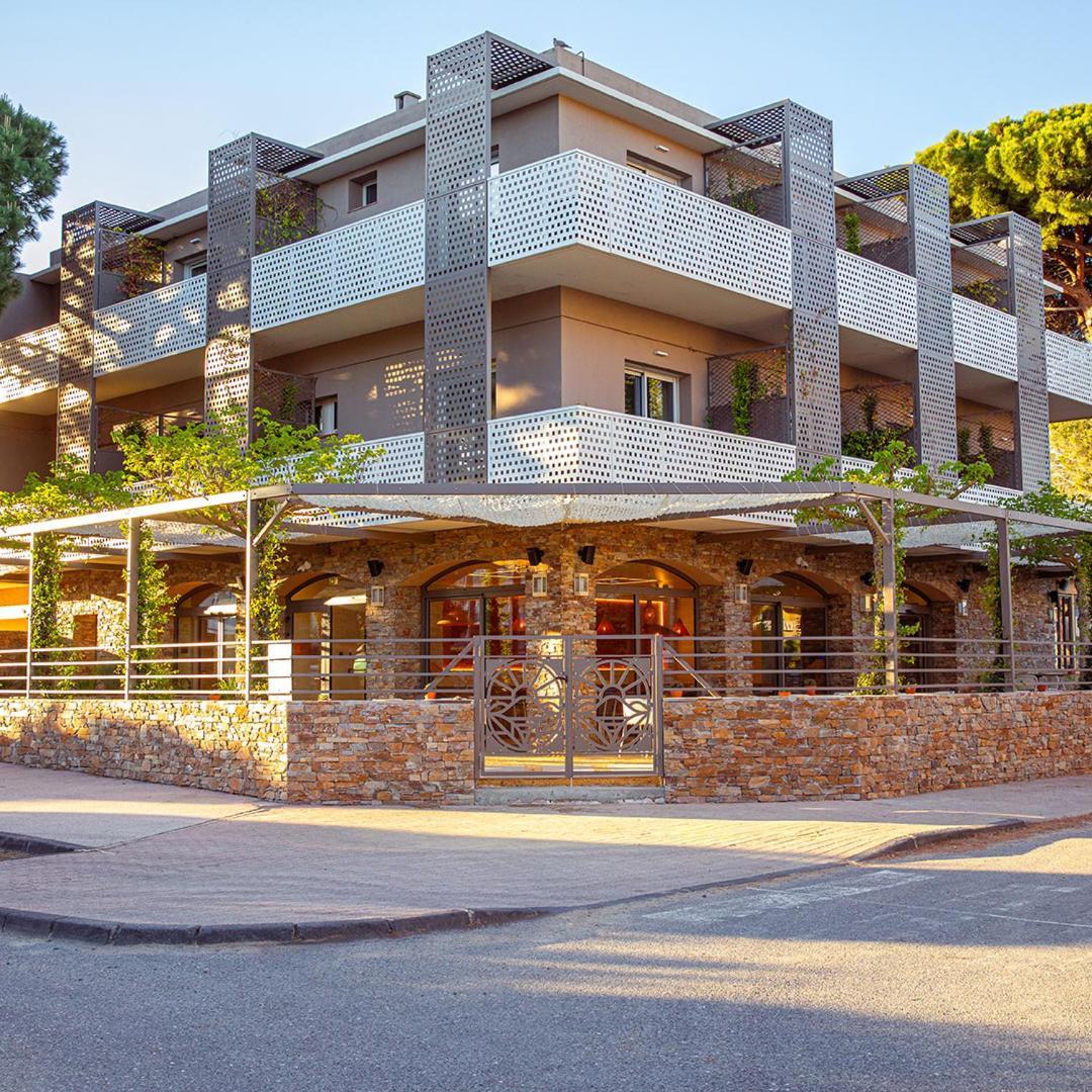 Hôtel Rivazur Cavalaire-sur-Mer Buitenkant foto